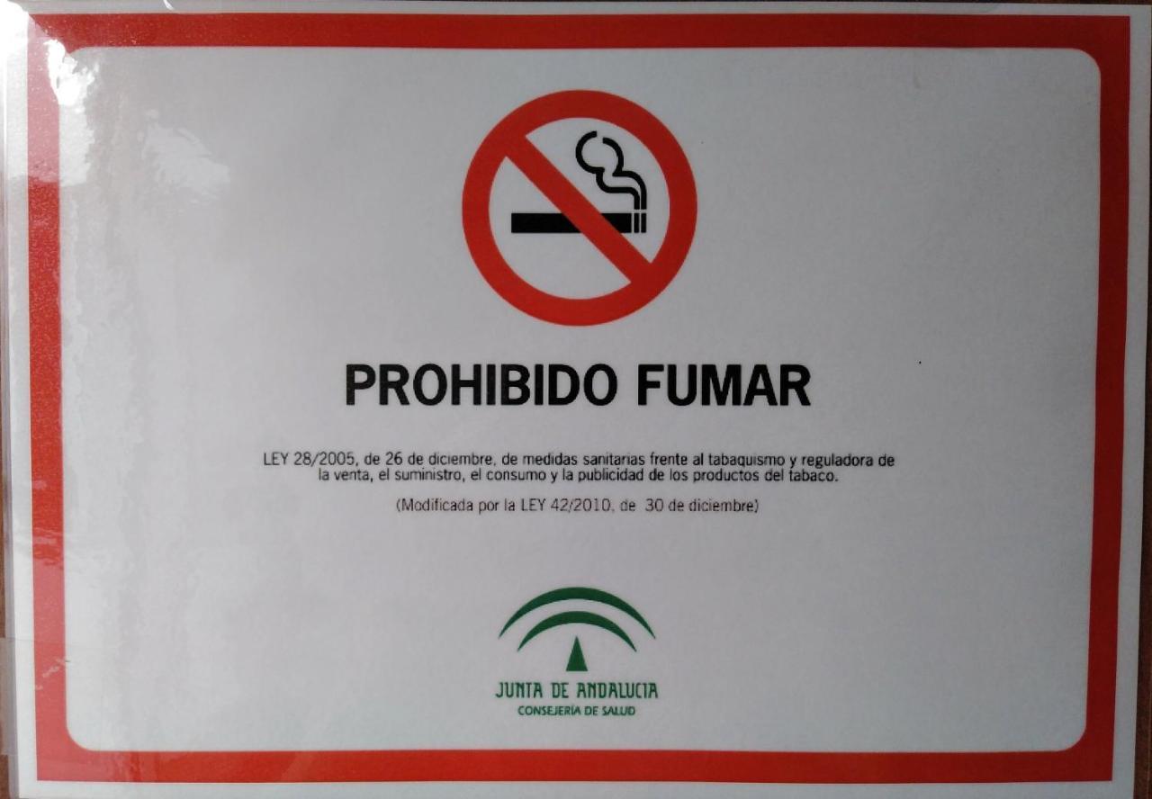 Pension Larra Mairena De Alcor Dış mekan fotoğraf